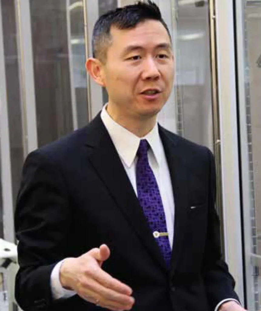 DR ROBERT ZEE